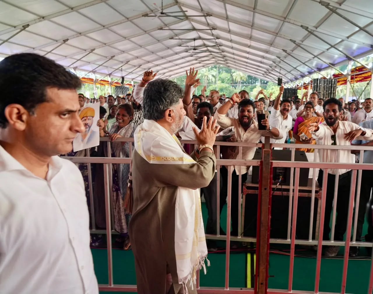 ಕಸ್ತೂರಿ ರಂಗನ್ ವರದಿ; ಅಧಿಕಾರಿಗಳ ಜೊತೆ ಚರ್ಚಿಸಿ ಭೌತಿಕ ಸಮೀಕ್ಷೆ ಬಗ್ಗೆ ತೀರ್ಮಾನ: ಸಿಎಂ ಡಿ ಕೆ ಶಿವಕುಮಾರ್ ಭರವಸೆ
